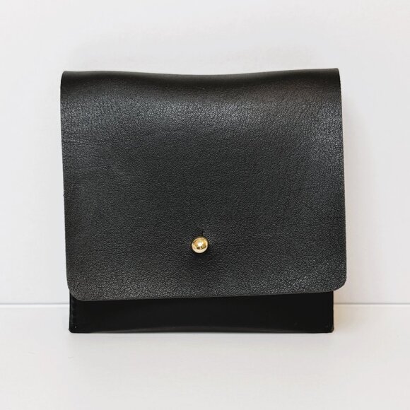 Marcella NYC Yona Gold Hoops - Picture 4 of 10